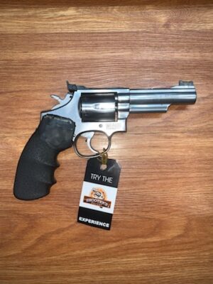USED CONSIGNMENT SMITH AND WESSON MODEL 66 357 MAGNUM 6 SHOT 104MM BARREL